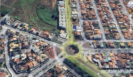 Terreno à venda no Portal das Colinas, Guaratinguetá  por R$ 340.000