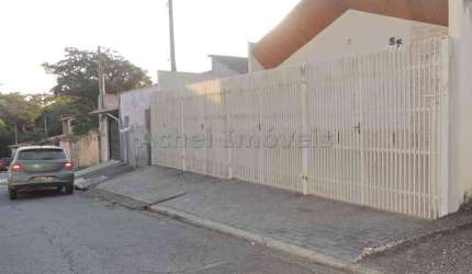 Kitnet / Stúdio para alugar na Vila Molica, Guaratinguetá  por R$ 900
