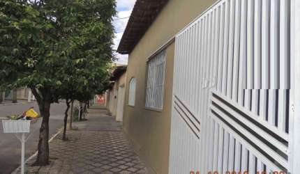 Casa com 3 quartos à venda no Centro, Cruzeiro , 180 m2 por R$ 875.000