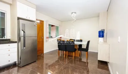 Casa com 3 quartos à venda na Rua Birigui, 125, Cidade Industrial, Curitiba, 171 m2 por R$ 700.000