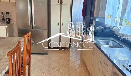 Casa com 3 quartos à venda na Rua Professor Fábio de Souza, Santa Quitéria, Curitiba, 230 m2 por R$ 1.350.000