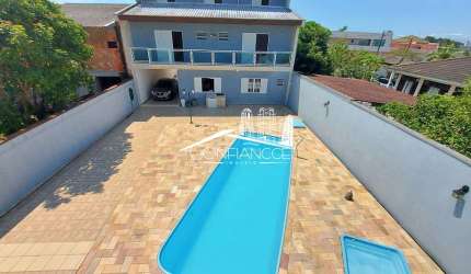 Casa com 8 quartos à venda na Rua Guilherme Pequeno Esquina Com Avenida Po, 010, Centro, Guaratuba, 469 m2 por R$ 1.100.000