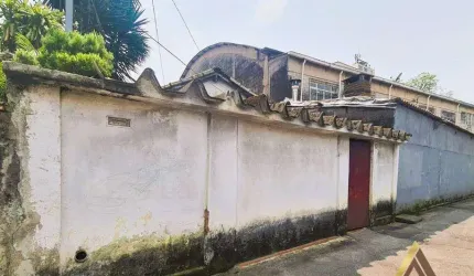 Casa com 4 dormitórios à venda, 200 m² por R$ 569.000,00 - Vila Matias - Santos/SP