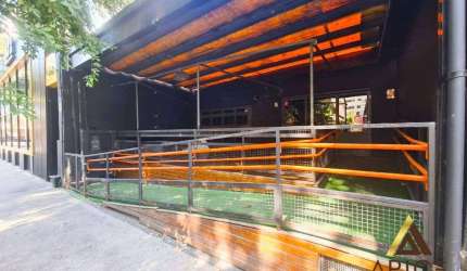 OPORTUNIDADE ÚNICA - EXCELENTE CASA COMERCIAL NA RUA TOLENTINO FILGUEIRAS com 200m² ÚTEIS por R$ 18.000 (PACOTE)
