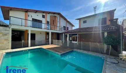 Sobrado 50 metros da praia com 4 dormitórios à venda, 239 m² por R$ 700.000 - Suarão - Itanhaém/SP