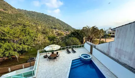 Casa de Condomínio com 5 dorms, Recanto Lagoinha, Ubatuba - R$ 3.8 mi, Cod: 2448