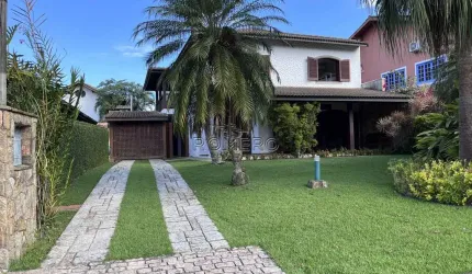 Casa com 4 quartos, Condomínio Lagoinha, Ubatuba - R$ 2.6 mi, Cod: 2247