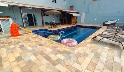 Casa à venda com piscina no Jardim da Fonte, Jundiaí, SP – Imóvel espaçoso, ideal para quem busca l