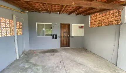 Casa com 02 quartos no céu azul