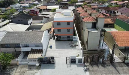 Apartamentos Garden a 30 metros da beira mar