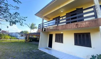 Sobrado em condominio perto do mar - Leblon