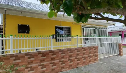 Casa a venda próximo do mar