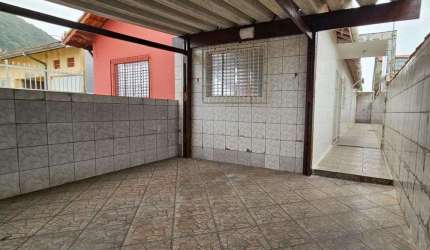 Casa para Venda em Mongaguá, Itaóca, 2 dormitórios, 2 banheiros, 2 vagas