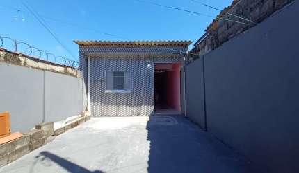 Casa para Venda em Itanhaém, Oásis, 1 dormitório, 1 banheiro, 2 vagas