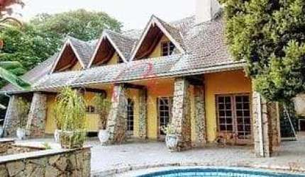Sobrado com 3 dormitórios à venda, 350 m² por R$ 1.600.000,00 - Gramado - Cotia/SP