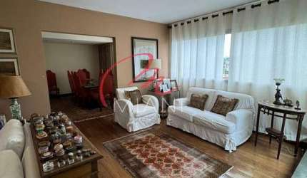 Apartamento com 226m²  à venda na Avenida Caxingui a 2 quadras do metrô Butantã, Vila Pirajussara,