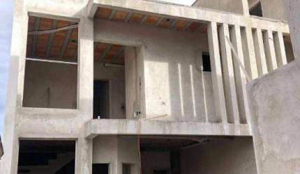 Sobrado com 3 dormitórios à venda, 138 m² por R$ 990.000,00 - Portão - Curitiba/PR
