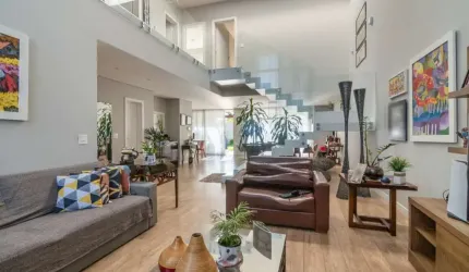 Casa 3 Quartos, 2 Vagas, a Venda no bairro Bigorrilho, Champagnat, Campina do Siqueira em Curitiba REbrokers