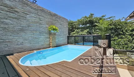Cobertura à venda no Jardim Oceânico. Pronta para morar.