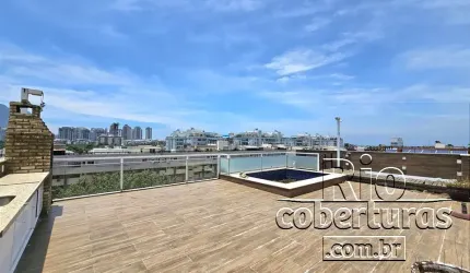 Cobertura à venda Na praia da Barra da Tijuca