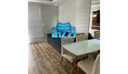 Apartamento com 02 Quartos (01 Suíte) – Reformado – Vazio – Junto à Edgard Werneck