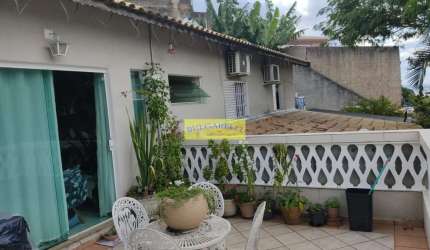 Sobrado à venda e Permuta Com Boa Localização Bairro Parque Cidade Jardim II, Jundiaí, SP