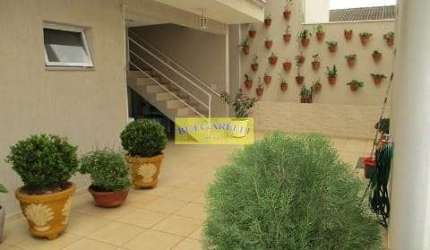 Lindo Sobrado 4 Quartos, 2 Suites,  4 Vagas, 250M²AT Com Òtima Localização ao lado Rodovia Anhangue