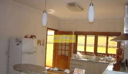 Casa à venda 3 Quartos, 3 Suites, 3 Vagas, 250M², CENTRO, JUNDIAI - SP