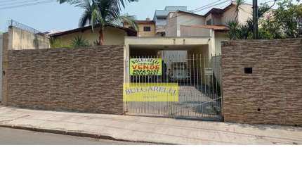 Casa Terrea à venda 3 Dormitorios 1 Suite , Amplo Quintal , 4 Vagas, Bairro  Cidade Nova 1, Jundiaí