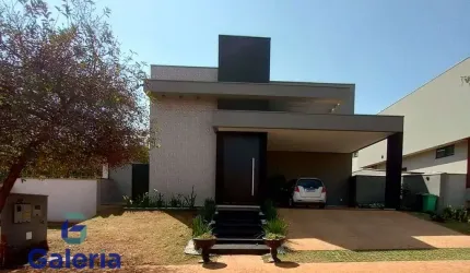 Casa de Condominio com 3 suites a venda, 250m2 - Alphaville