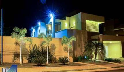 Casa em condominio com 3 suites a venda - Cravinhos