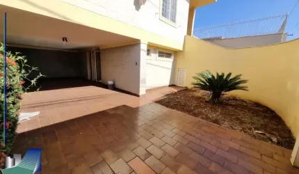 Casa residencial com 3 quartos sendo 1 suite para alugar, 160m2 - Alto da Boa Vista