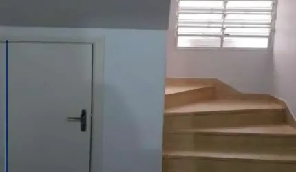 Casa/sobrado para locacao no Jd. Macedo com 4 quartos sendo 1 suite - 180,00 m2 util - Ribeirao Preto