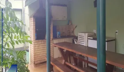 Casa de esquina a venda na Lagoinha Ribeirao Preto