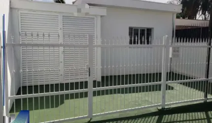 Casa a venda no Jardim Paulistano otima localizacao 2 quartos 2 banheiros