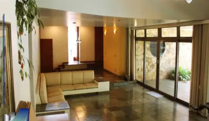 Casa em Ribeirao Preto a Venda