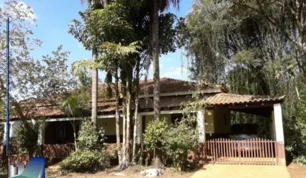 Sitio com 24.2 hectares com 4 Quartos a Venda - Santo Antonio da Alegria