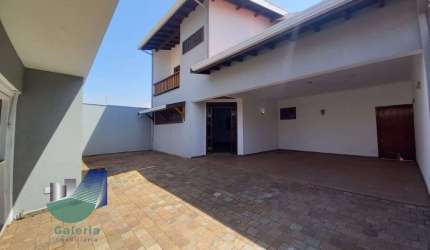Casa com 4 suites para aluga, 367m2 - Alto da Boa Vista