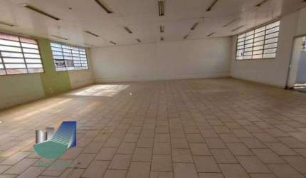 Predio Comercial com 28 salas para alugar, 2500m2 - Centro