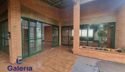 Casa Comercial com 6 salas para alugar, 500m2  - Jardim Sumare