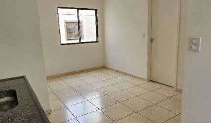 Apartamento com 2 quartos para alugar, 42m2 - Planalto Verde