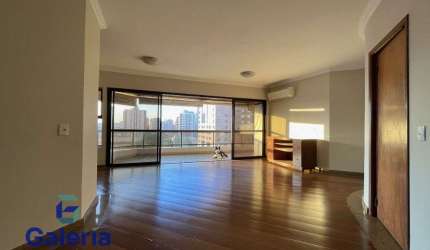Apartamento com 3 quartos para alugar, 159m2 - Centro