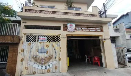 Casa com 4 quartos à venda na Rua Pinto da Luz, Vila Ivone, São Paulo por R$ 1.500.000