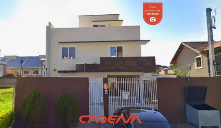 Sobrado com 3 quartos e 2 vagas à venda no Atuba