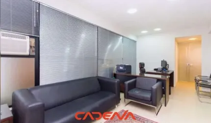 Conjunto comercial com 3 salas e 3 vagas à venda no Bigorrilho