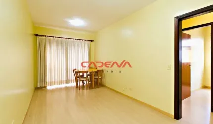Apartamento 2 quartos e 1 vaga para aluguel no Cristo Rei em Curitiba