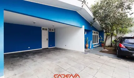 Casa com 3 quartos e 3 vagas à venda no Vila Izabel