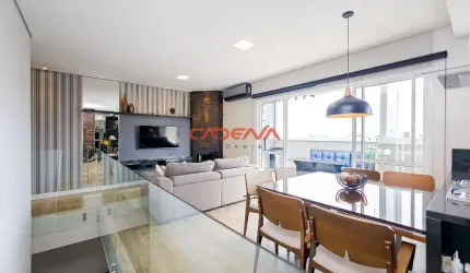 Cobertura duplex semi mobiliado com 2 quartos e 2 vagas à venda no Portão
