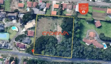Lote à venda no Santa Felicidade