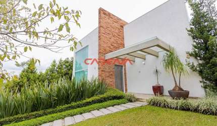 Casa em condomínio fechado com 4 suítes e 4 vagas para aluguel no Campo Comprido